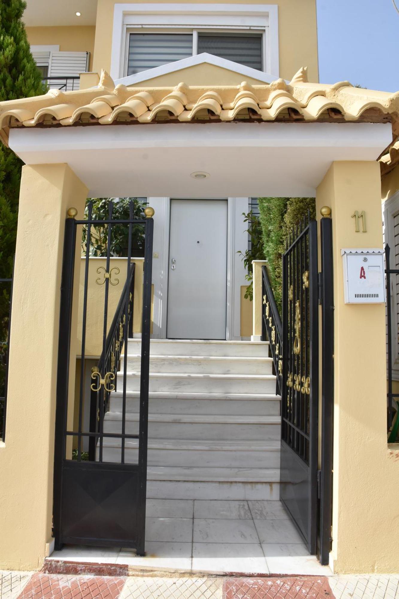Keratea Luxury Villa -Athens Airport Bagian luar foto